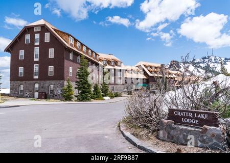 Crater Lake, OR - May 26, 2023: Crater Lake Lodge is a beautiful 71 room lodge situated on the rim of Crater Lake in Crater Lake National Park in Oreg Stock Photo