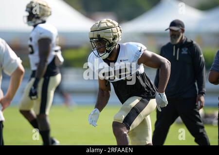 New Orleans Saints linebacker Isaiah Foskey (55) warms up during