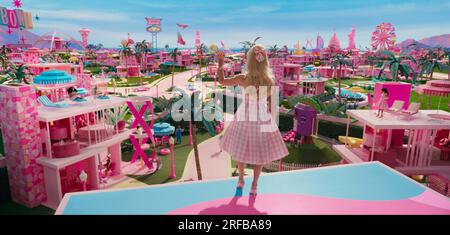 Margot Robbie, Barbie (2023). Photo credit: Jaap Buitendijk/Warner Bros  Stock Photo - Alamy