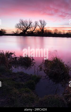 Sunrise over the River Great Ouse at Ely, Cambridgeshire Stock Photo