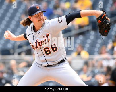 Lakeland FL USA; Detroit Tigers relief pitcher Jason Foley (68) readies to  pitch during an MLB spring training game against the Washington Nationals a  Stock Photo - Alamy