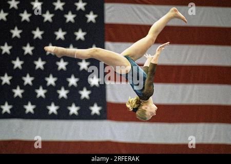 Gymnast Vanessa Atler practices her balance beam routine before the USA Gymnastics National Championships on Saturday, Aug. 28, 1999 at Arco Arena in Sacramento, Sacramento County, CA, USA. Atler received first place in both the beam and vault categories of the senior women's event finals. (Apex MediaWire Photo by Joe Jaszewski) Stock Photo