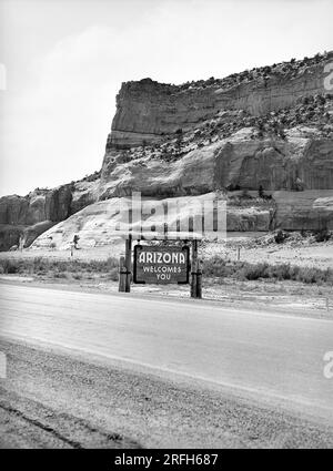 Welcome sign entering Arizona, from New Mexico, USA, Arthur Rothstein, U.S. Farm Security Administration, Stock Photo