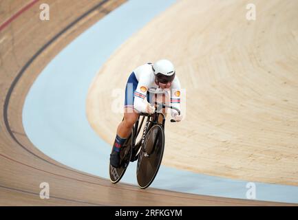 Great Britain's Sophie Capewell In Action In The Women's Elite Sprint ...