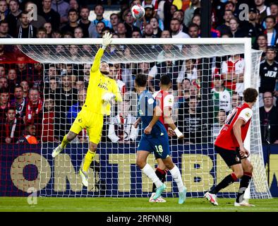 ROTTERDAM - Justin Bijlow of Feyenoord during a shot on goal during the 27th edition of the Johan Cruijff Shield between Dutch champions Feyenoord and cup winner PSV at Feyenoord Stadium De Kuip on August 4, 2023 in Rotterdam, Netherlands. ANP SEM VAN DER WAL Credit: ANP/Alamy Live News Stock Photo