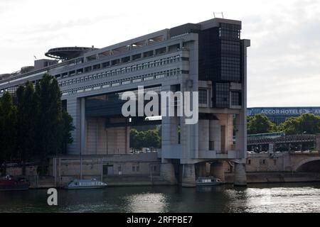 Paris, France - July 07 2017: Headquarters of the French Ministry of Finance and Economy in Bercy neighborhood extending over the Seine river in Paris Stock Photo