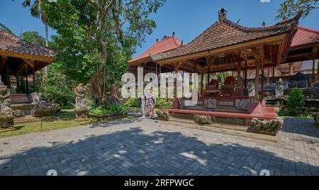 Ubud Palace, officially Puri Saren Agung, is a historical building complex situated in Ubud, Gianyar Regency of Bali, Indonesia. Stock Photo