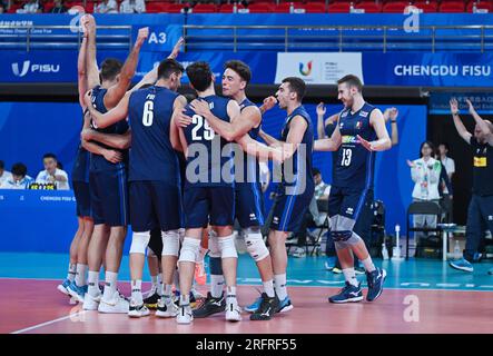 Chengdu, China's Sichuan Province. 5th Aug, 2023. Players of Italy celebrate after the volleyball men's semifinal against China at the 31st FISU Summer World University Games in Chengdu, southwest China's Sichuan Province, Aug. 5, 2023. Credit: Xu Bingjie/Xinhua/Alamy Live News Stock Photo