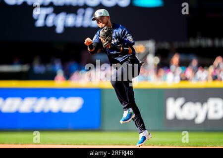 National League's Luis Arraez, of the Miami Marlins, hits an RBI single  during the fourth inning of the MLB All-Star baseball game in Seattle,  Tuesday, July 11, 2023. (AP Photo/John Froschauer Stock