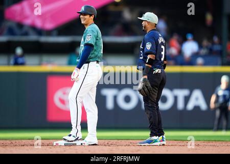 National League's Luis Arraez, of the Miami Marlins, hits an RBI single  during the fourth inning of the MLB All-Star baseball game in Seattle,  Tuesday, July 11, 2023. (AP Photo/John Froschauer Stock