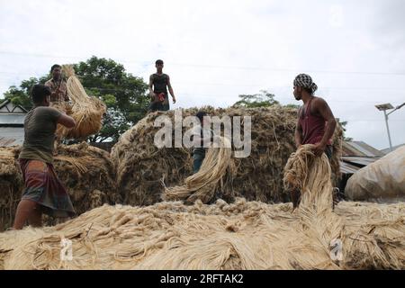 The jute industry  Historically and culturally important industry in Bangladesh. Jute one of the country's biggest industries and major export item. Stock Photo