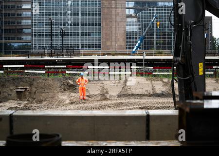 AMSTERDAM - Work on the A10 motorway. The A10 and A4 motorways and a section of train track have been temporarily closed in order to install two huge roof sections at Amsterdam Zuid station. ANP JEROEN JUMELET netherlands out - belgium out Stock Photo