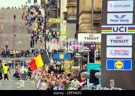 Glasgow, Scotland, UK. 6th  August, 2023.  Just stop oil protests delayed the arrival of cyclists in the city and left crowds cheering empty streets for an hour on top of the public transport debacle the championships have caused.  Credit Gerard Ferry/Alamy Live News Stock Photo