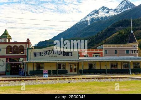 SKAGWAY, ALASKA - May 7, 2023: Skagway is a borough in Alaska with a full time population of about 1,000 people. During the summer, cruise ships bring Stock Photo