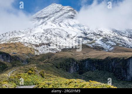 Winter view of Mt Taranaki in Egmont National Park, New Zealand, viewed from the Summit Track Stock Photo