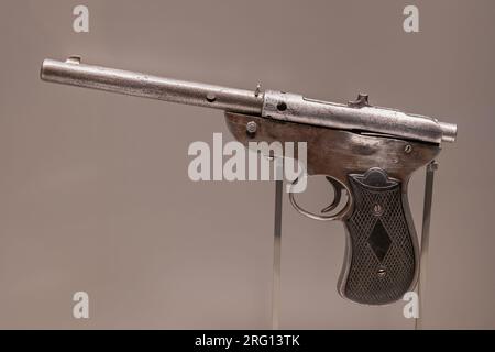 Pistol of the Pomeranian Griffon (1942-1944) in Museum of the Second World War in Gdansk, Poland. Composed out of home-made parts and parts of other t Stock Photo