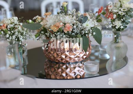 Elegant Party table set for events and weddings. Luxury cutlery and fancy reception. Stock Photo