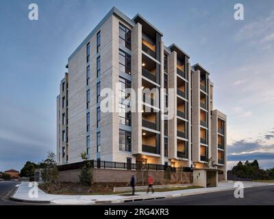 Building from street corner. Warwick Farm Social Housing, Warwick Farm, Australia. Architect: Reid Campbell, 2023. Stock Photo