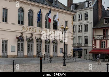 Honfluer, northern France, Europe. 12 June 2023.s Town Hall, Hotel du Ville in the town centre of Honfluer a popular tourist town in Normandy region o Stock Photo