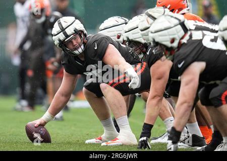 BrownsCamp Daily: Ethan Pocic steps into first-team center role