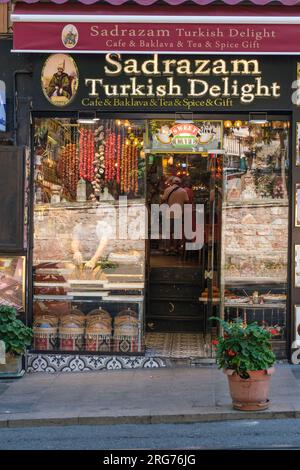 Istanbul, Turkey, Türkiye. Shop Specializing in Turkish Delight Candies. Stock Photo