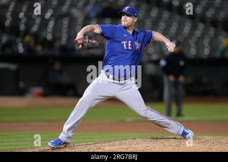 Texas Rangers relief pitcher Will Smith (51) comes into pitch in the bottom  of the seventh inning during the MLB game between the Texas Ranges and the  Stock Photo - Alamy