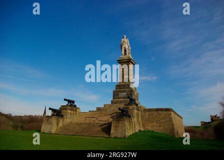 Statue of Admiral Lord Collingwood overlooking the mouth of the River Tyne. Born in Newcastle Upon Tyne, Vice Admiral Cuthbert Collingwood, 1st Baron Collingwood (1748 û 1810) was an Admiral of the British Royal Navy, notable as a partner with Horatio Nelson in several of the British victories of the Napoleonic Wars, and frequently as Nelson's successor in commands. Stock Photo