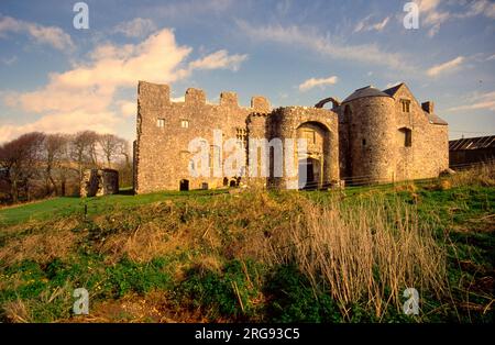 View of the ruins of the fortified manor house know as Oxwich Castle in the Gower Peninsula, Glamorganshire, Wales. Stock Photo