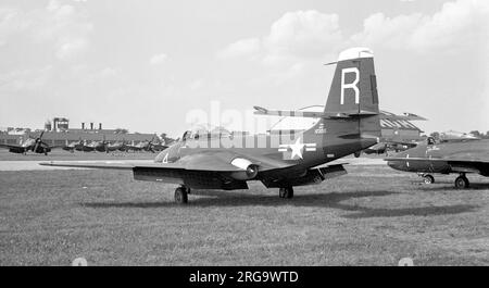 United States Navy - McDonnell F2H-1 Banshee 123015 (msn 56, unit code 'R', call-sign '4') of VF-171. Stock Photo