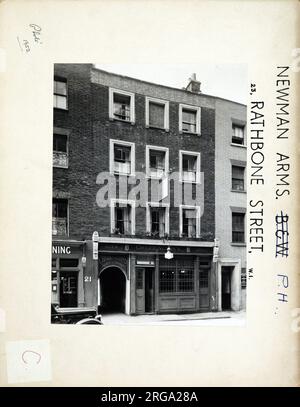 Photograph of Newman Arms, Fitzrovia, London. The main side of the print (shown here) depicts: Left Face on view of the pub.  The back of the print (available on request) details: Trading Record 1938 . 1961 for the Newman Arms, Fitzrovia, London W1T 1NG. As of July 2018 . Closed at expiry of lease for building works to be carried out. As at mid.October 2017 this site is reported to let via Davis Coffer Lyons. Stock Photo