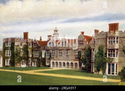 Knole, Knole Park, Sevenoaks, Kent. The current house dates back to the mid-15th century, with major additions in the 16th and, particularly, the early 17th centuries. Stock Photo