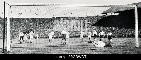 Preston North End score winning penalty against Huddersfield Town in FA Cup Final 1938 at Wembley Stadium Stock Photo