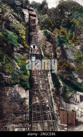 The Lynton and Lynmouth Cliff Railway is a water-powered funicular railway joining the twin towns of Lynton and Lynmouth on the rugged coast of North Devon Stock Photo