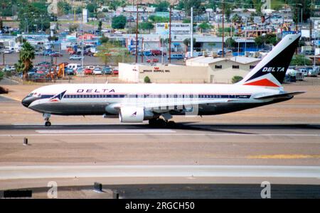 767 232 hi-res stock photography and images - Alamy