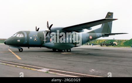 Armee de l'Air - Airtech CN-235-200M 045 / 330-IE (msn 123), of CEAM-330, at the Orleans-Bricy - Porte Ouvert in June 1991. . (Armee de l'Air - French Air Force) Stock Photo