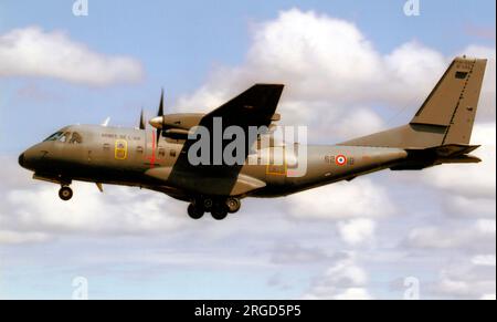 Armee de l'Air - Airtech CN-235-200M 045 - 62-IB (msn 045), of ETL 01.062. . (Armee de l'Air - French Air Force) Stock Photo