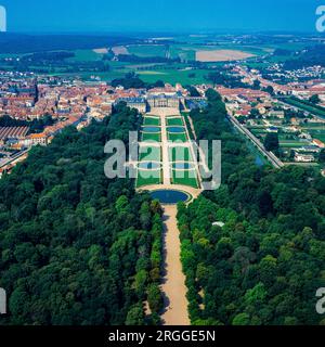 Gardens of Château de Lunéville palace, former residence of the Dukes of Lorraine, city, aerial view, Meurthe et Moselle, Lorraine, France, Europe, Stock Photo