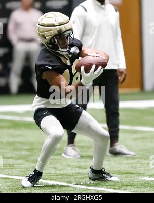 Chris Olave New Orleans Saints Unsigned Pre-Snap Horizontal Photograph