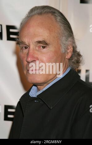 **FILE PHOTO** Brice Marden Has Passed Away. Brice Marden attends the Annual Gala at the Whitney Museum of American Art in New York City on October 4, 2004. Photo Credit: Henry McGee/MediaPunch Stock Photo