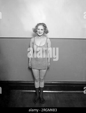 A Sidney Lust girl from the Leader Theater ca. 1919 or 1920 Stock Photo