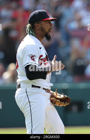 Cleveland, USA. 21st Apr, 2022. Cleveland Guardians Austin Hedges (17)  shakes hands with closer Emmanuel Clase (48) after defeating the Chicago  White Sox at Progressive Field in Cleveland, Ohio on Thursday, April