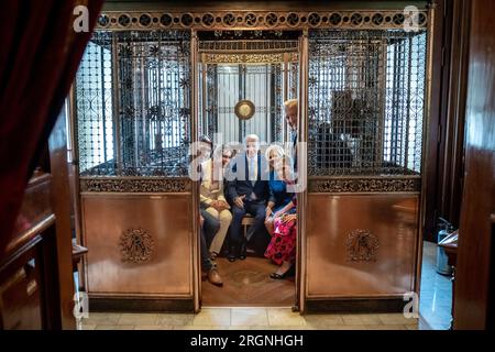 Reportage: Joe Biden, along with wife Jill Biden, visit Mexico City (January 2023) - President Joe Biden, First Lady Jill Biden, Mexican President Andres Manuel Lopez Obrador, his wife Dr. Beatriz Gutiérrez Müller, Canadian Prime Minister Justin Trudeau and his wife Sophie Gregoire Trudeau pose for a photo in the elevator at the National Palace, Tuesday, January 10, 2023, in Mexico City. Stock Photo