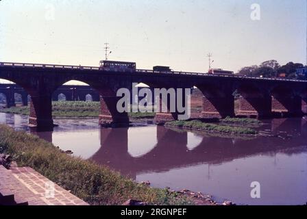 Bridge Over Mula Mutha River, Pune, Maharashtra, India Stock Photo