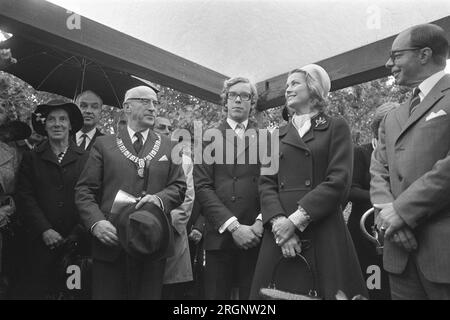 Princess Gracia of Monaco christens a lily at Floriade ca. September 1972 Stock Photo