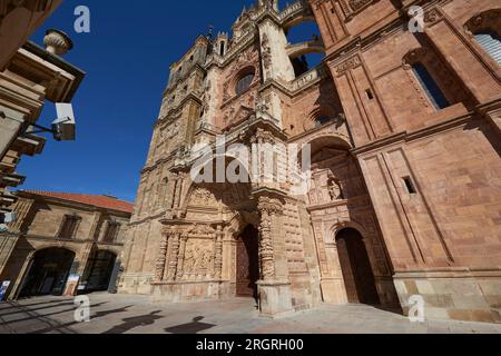 Cathedral, Astorga, Via de la Plata (Silver Route), Leon province, Castilla-Leon, Way of St James, Spain, Europe. Stock Photo