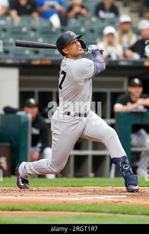 Chicago, USA. 09th Aug, 2023. New York Yankees relief pitcher Keynan  Middleton (93) throws to the plate in the fourth inning during a MLB  regular season game between the New York Yankees