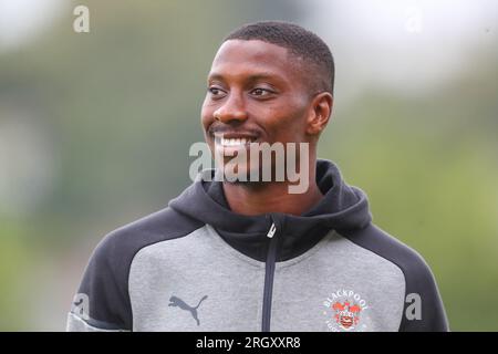 Exeter, UK. 12th Aug, 2023. Marvin Ekpiteta #21 of Blackpool arrives ahead of the Sky Bet League 1 match Exeter City vs Blackpool at St James' Park, Exeter, United Kingdom, 12th August 2023 (Photo by Gareth Evans/News Images) in Exeter, United Kingdom on 8/12/2023. (Photo by Gareth Evans/News Images/Sipa USA) Credit: Sipa USA/Alamy Live News Stock Photo