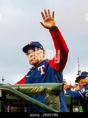 August 11 2023 San Francisco CA, U.S.A. Texas Rangers Manager Bruce Bochy(15) acknowledges the fans as he receives a standing ovation during MLB game between the Texas Rangers and the San Francisco Giants. Texas beat San Francisco 2-1 at Oracle Park San Francisco Calif. Thurman James/CSM (Credit Image: © Thurman James/Cal Sport Media) Stock Photo