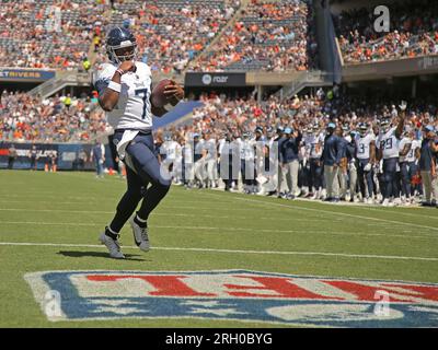 Tennessee Titans quarterback Malik Willis (7) makes his NFL debut in the  NFL Football Game between the Tennessee Titans and the Houston Texans on  Sund Stock Photo - Alamy