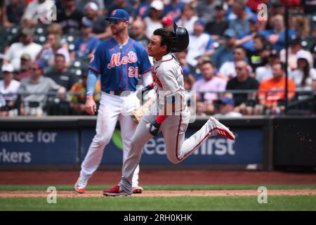 New York Mets pitcher Denyi Reyes throws against the Atlanta